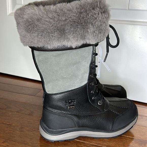 UGG ADIRONDACK III TALL BLACK GRAY WATERPROOF WOMENS SIZE 6 AUTHENTIC BOOTS - Picture 5 of 16
